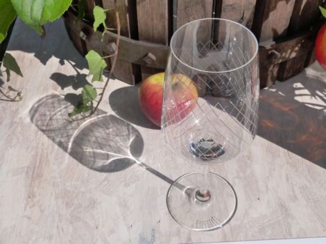 Das gerippte #Weinglas von #Rippstiel